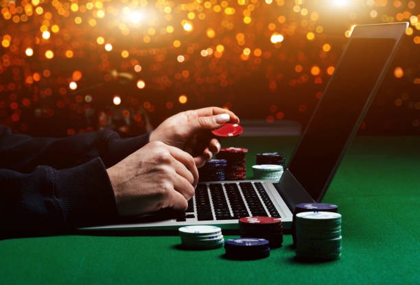 mentari88 platform showing football betting, live roulette, and slot games